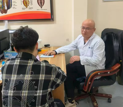 黄山市|男科医师高朋磊：守护男性健康，专业男科诊疗